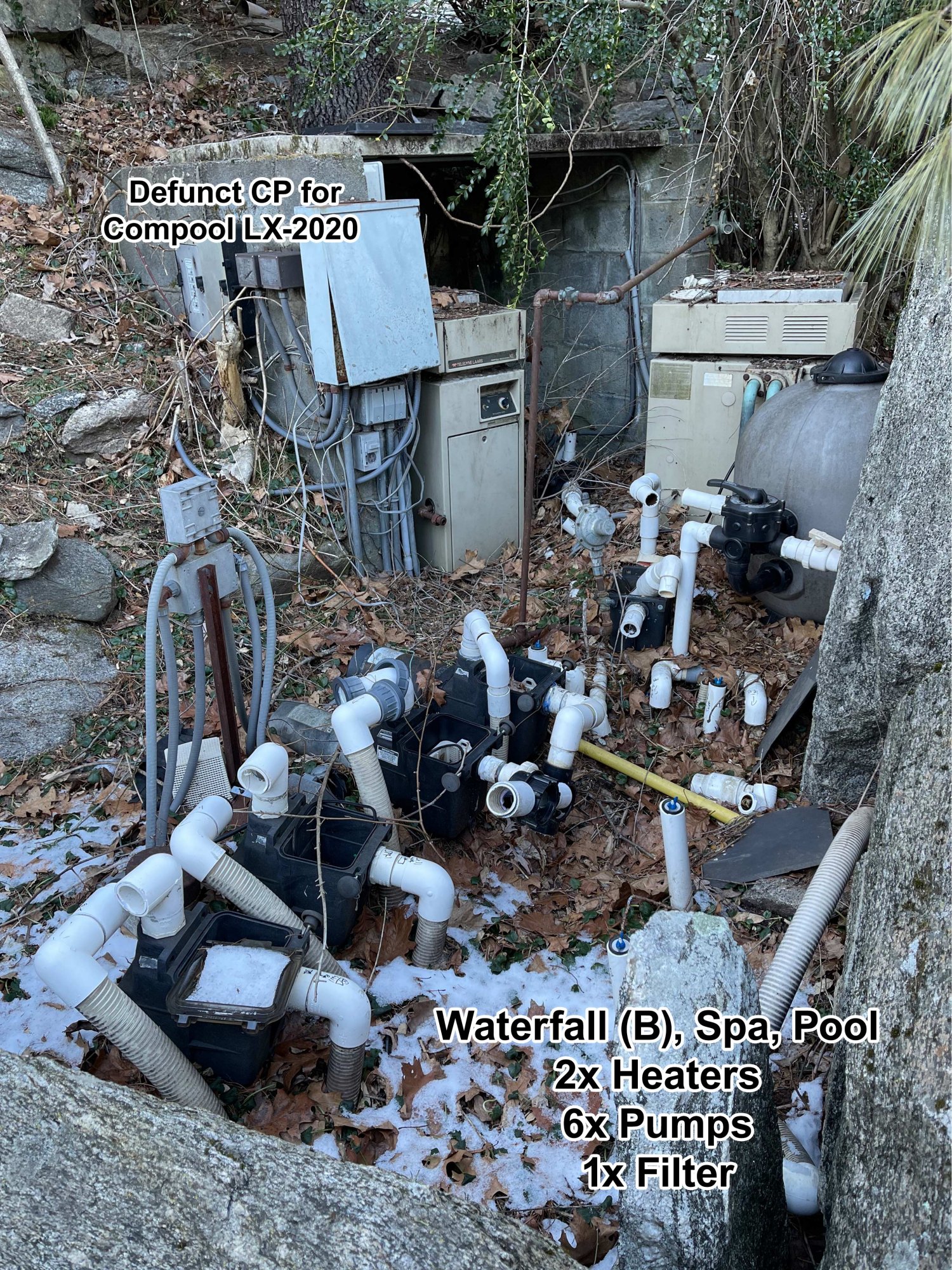 WaterFall(B)SpaPool_Detail.jpg