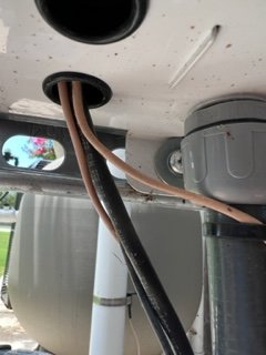 Wires into box .jpeg