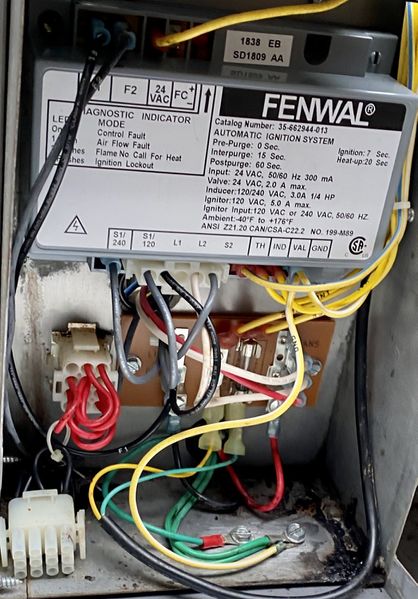 File:Fenwal Flame Control Box.jpg